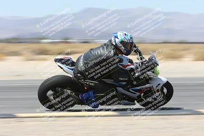 media/Sep-13-2025-2WTD (Sat) [[fb48f02c95]]/B Group/Session 4 (Turn 16 Inside)/